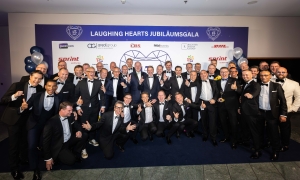 01-Pressewand_Gruppenfoto-20
